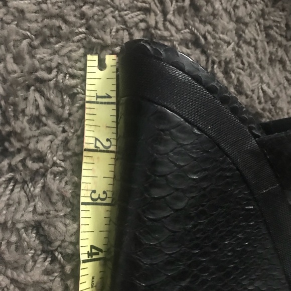 Sandals - Picture 5 of 6